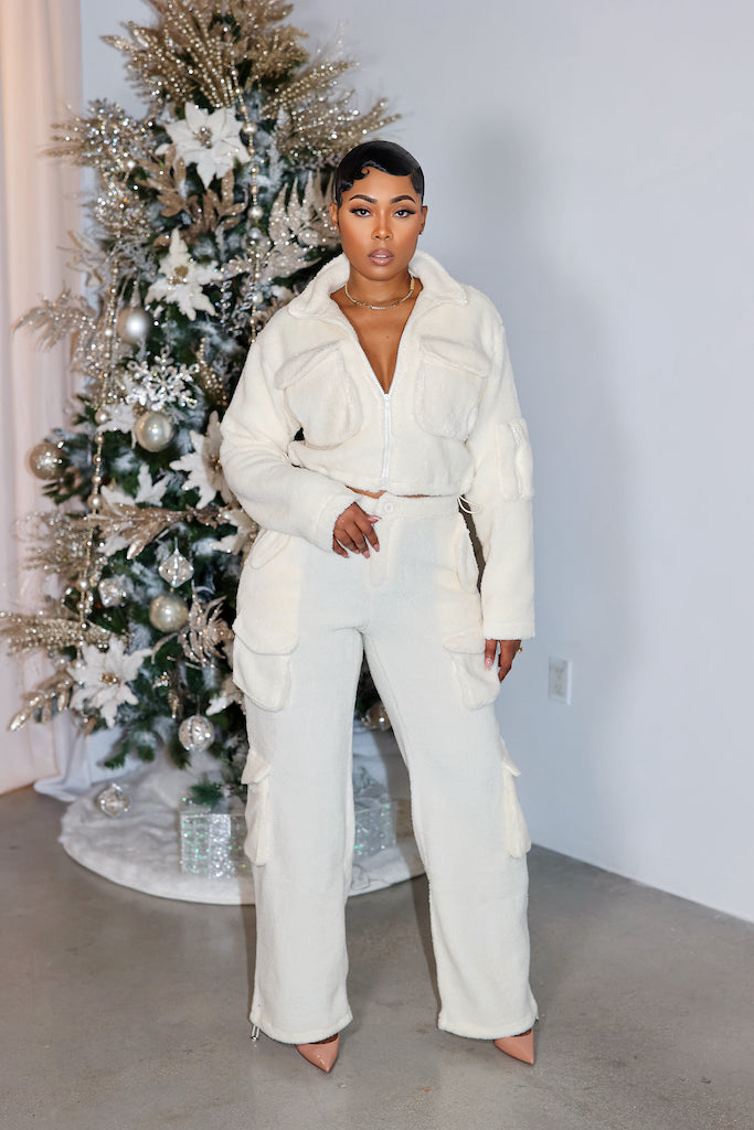 Ski Resort Set (Cream)