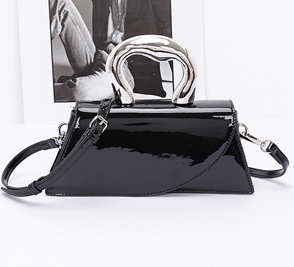 Classic Beauty Handbag