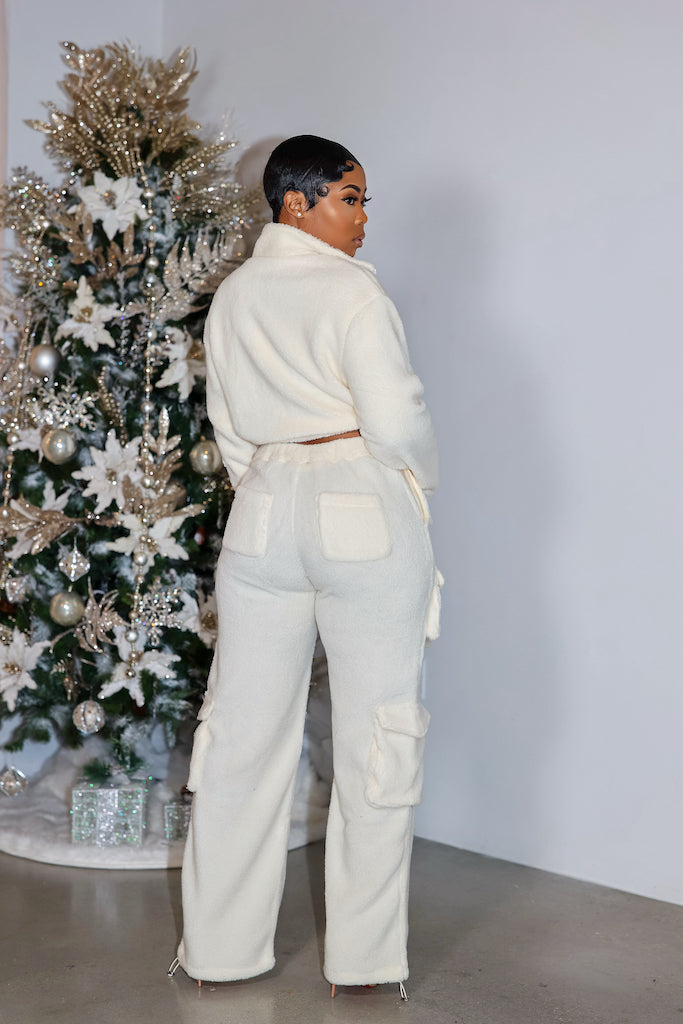 Ski Resort Set (Cream)