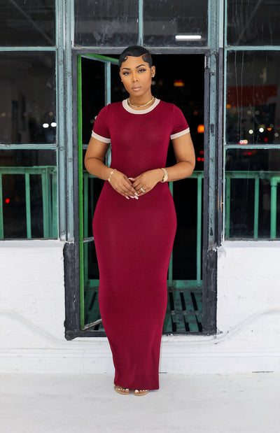 Just Vibin Maxi Dress (Burgundy)